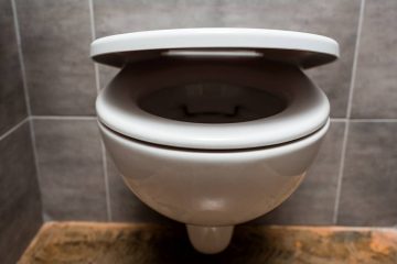 Jak zmierzyć deskę sedesową? - praktyczny poradnik