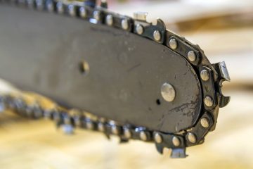 Jak szybko i skutecznie rozplątać łańcuch od piły?