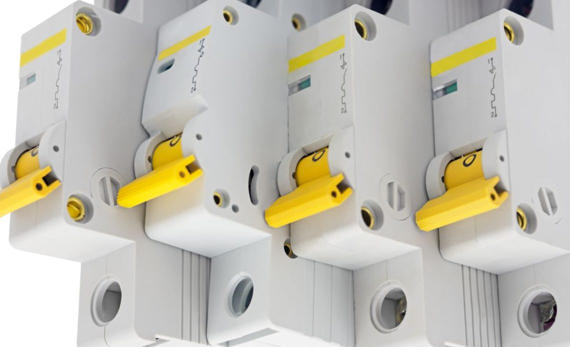 Bezpiecznik do gniazdek