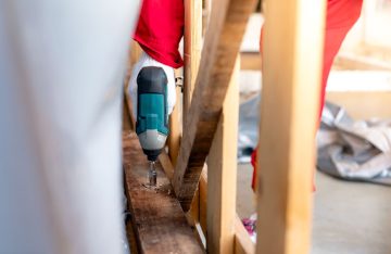 Klucz udarowy elektryczny 230V - jaki wybrać do warsztatu?