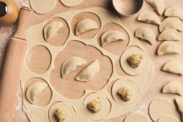 Ciasto na pierogi - czy można mrozić surową masę?