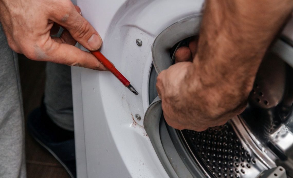 Klejenie bębna pralki