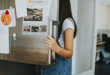 Brzydki zapach z lodówki No Frost – jak go skutecznie zlikwidować?