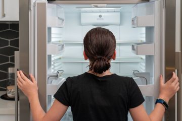 Szron w lodówce Whirlpool – jak zdiagnozować przyczynę i go usunąć?